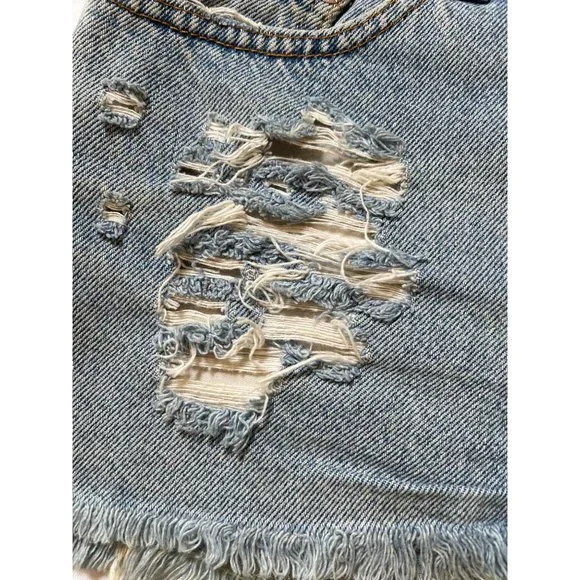 Vintage Levi's Denim Cut off Distressed High Waisted Shorts Size 7 - Picture 5 of 8